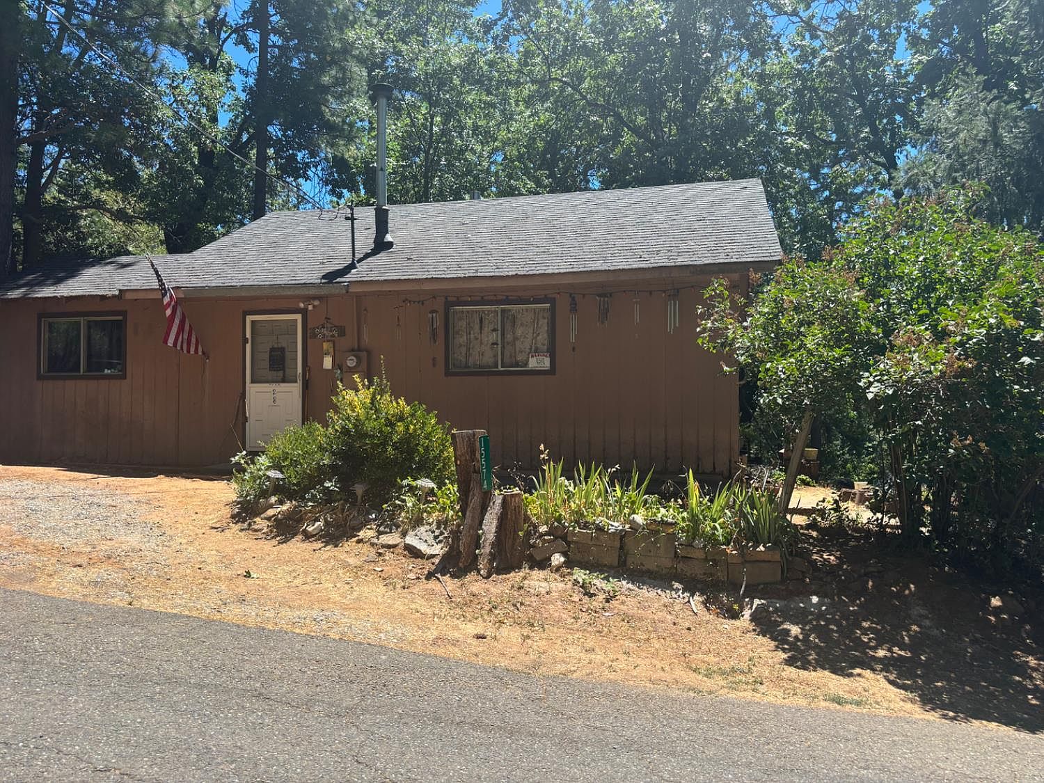 hi-yan⭐︎ 15574 Hinton Rd, Pioneer, CA 95666 | MLS #202501447 | Zillow