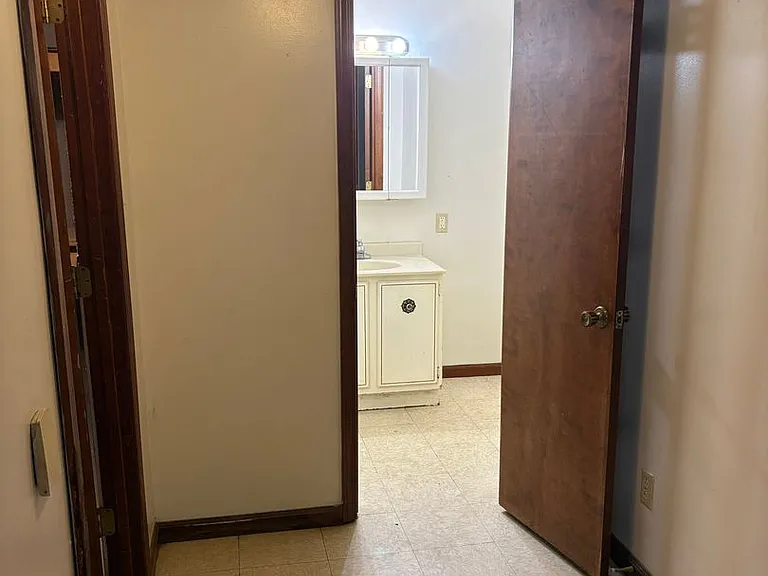 828 Dondee Dr — Photo 10