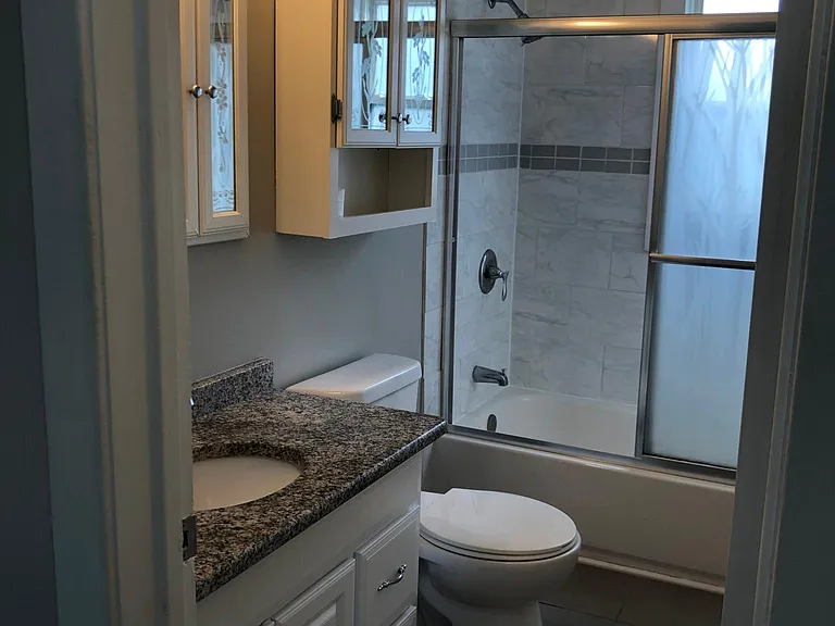 27189 Seyburn Ave — Photo 7