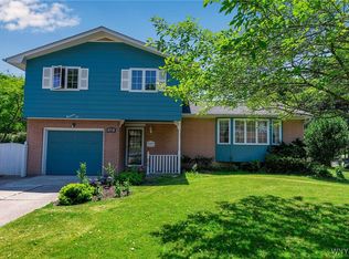 17 Frantzen Ter, Cheektowaga, NY 14227