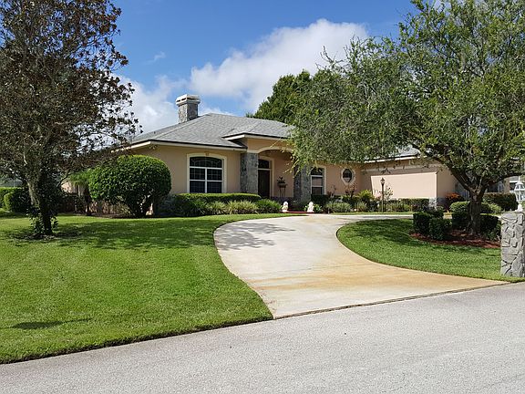 3rd image of 71 Ryann Nicole Ct