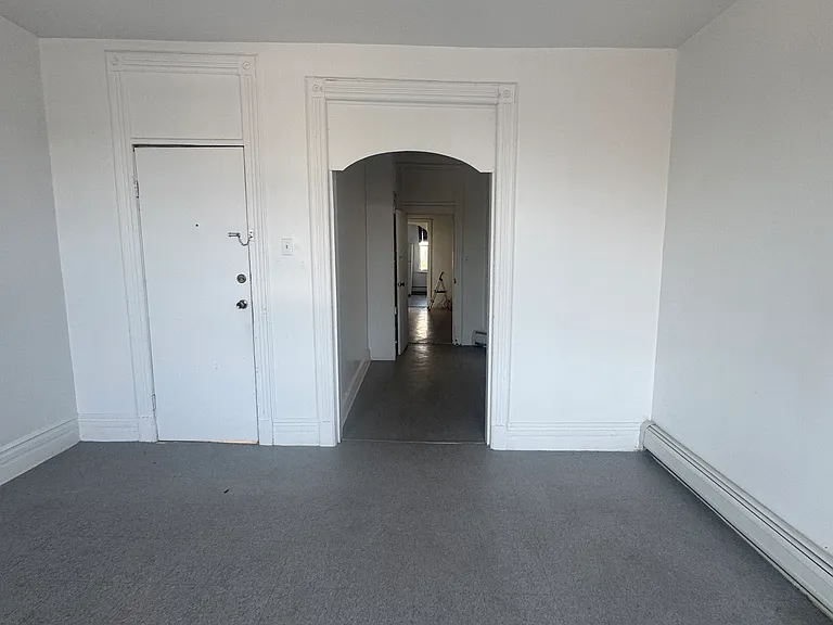 718 Grand St #3 — Photo 16