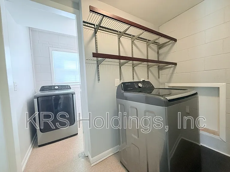 1512 Basewood Dr — Photo 8