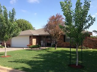 1107 Evergreen St, Borger, TX 79007