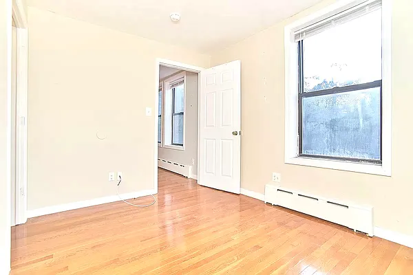 Rented by Nest Seekers International | media 17