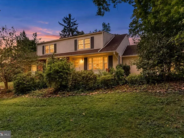 1336 Lindsay Ln, Rydal, PA 19046