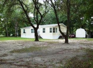 3135 NE 132nd Pl, Anthony, FL 32617