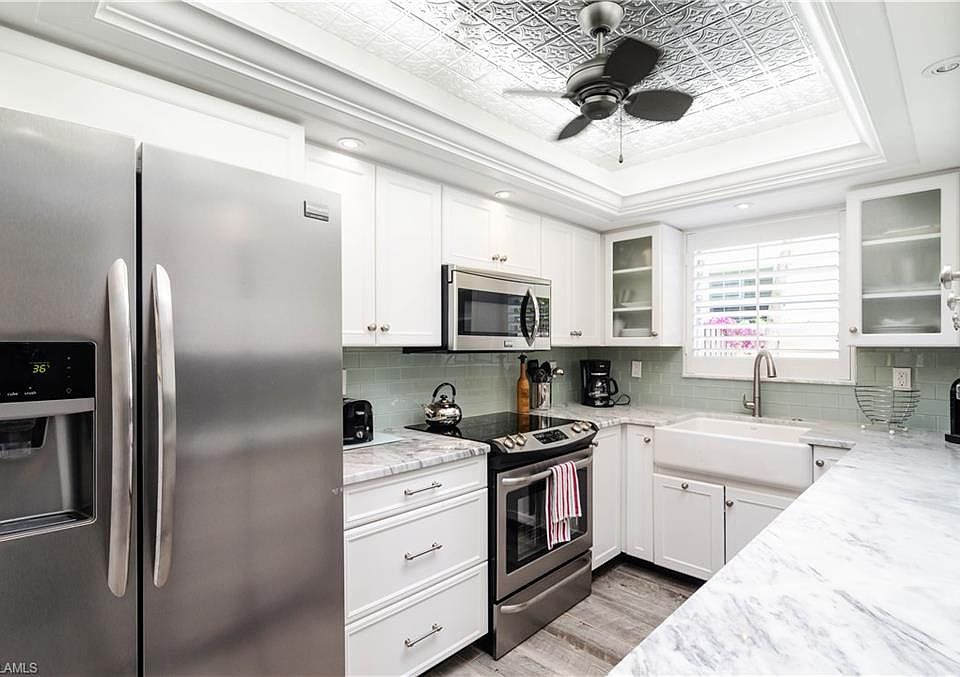 1st image of 185 4th St S #2