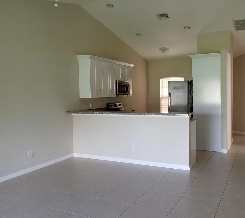 Coming Soon - $500 off Move in Summer Special