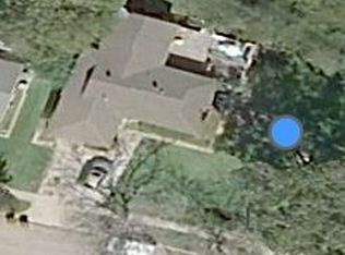 1813 Devonshire Dr, Garland, TX 75041