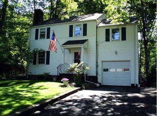 44 Hazelwood Ave, Livingston, NJ 07039