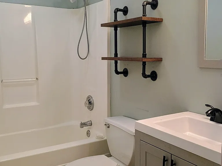 Full bath