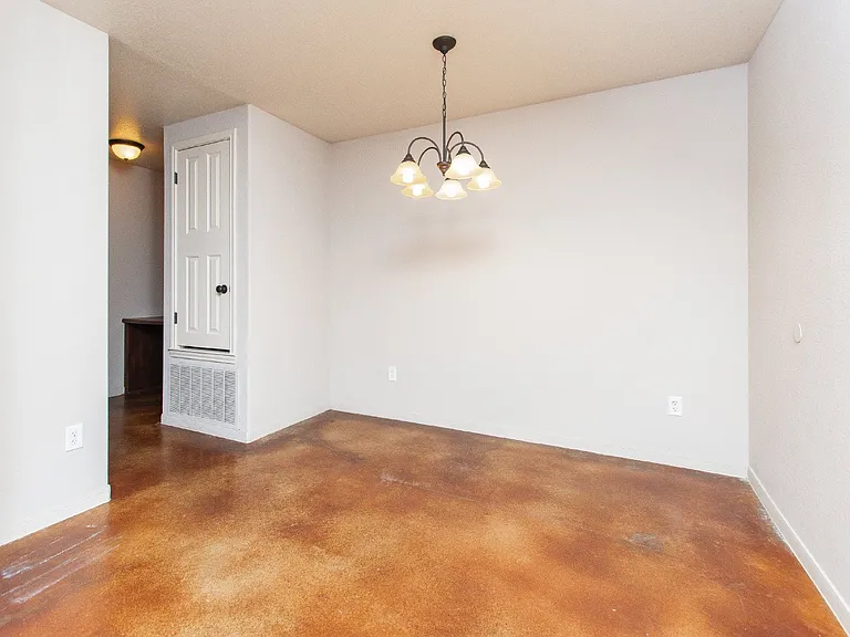 4421 Brutus Ln #A — Photo 7