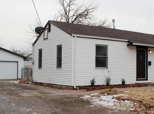 729 W Southerland Dr, Wichita, KS 67217