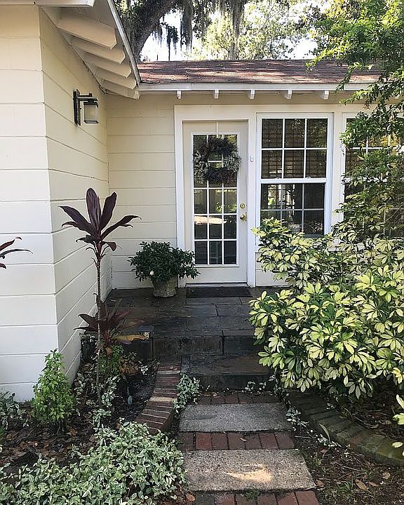 1st image of 554 Stowe Ave