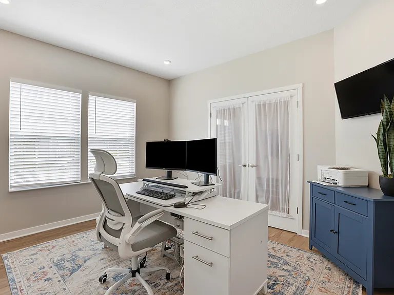 27 Hemingway Ave — Photo 6