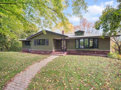 1566 St Augustine ROAD, Hartford, WI, 53027