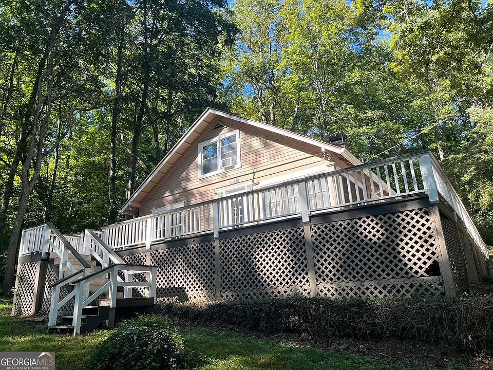 3835 Highway 441 N