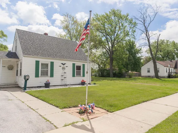 7133 Montana Ave, Hammond, IN 46323