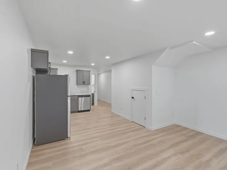 539-06 Chapel Heights — Photo 11