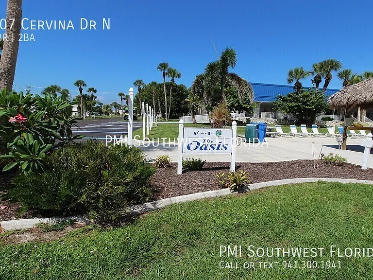 607 Cervina Dr N — Photo 23