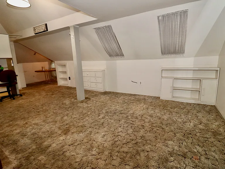 618 N Monroe St #6 — Photo 9
