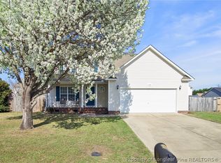 1414 Seabiscuit Dr, Parkton, NC 28371