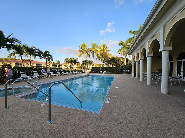 4104 Bellasol Cir #1312 — Photo 42