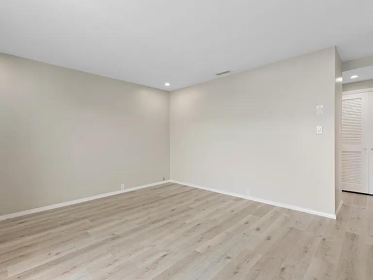 1001 La Pluma Ct — Photo 11