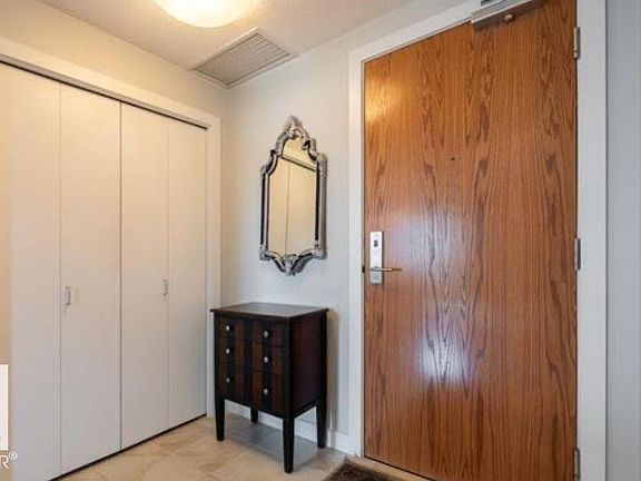 4th image of 10055 118th St NW #702