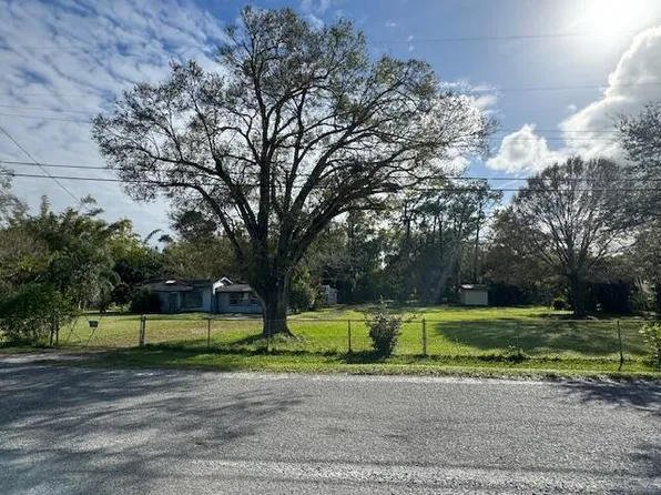 5013 Happiness Street, Fort Pierce, FL 34981