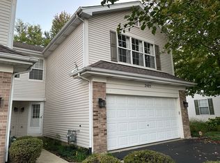 2405 Stoughton Cir, Aurora, IL 60502