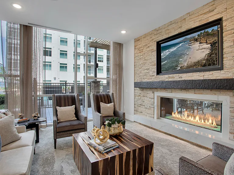 Overture 9th + CO 55+ Active Adult Apartment Homes — Photo 47