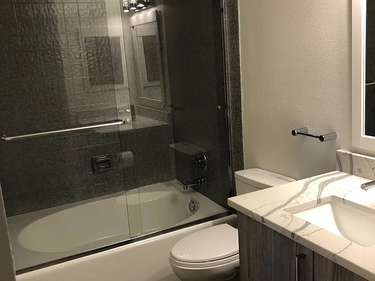 8225 Fairmount Dr #10-204 — Photo 19