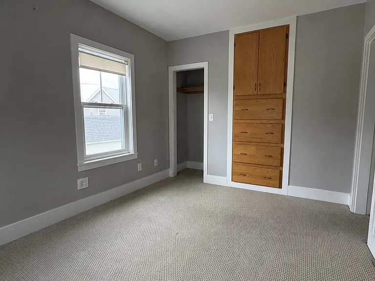 12 Abbott St #1/2 — Photo 3
