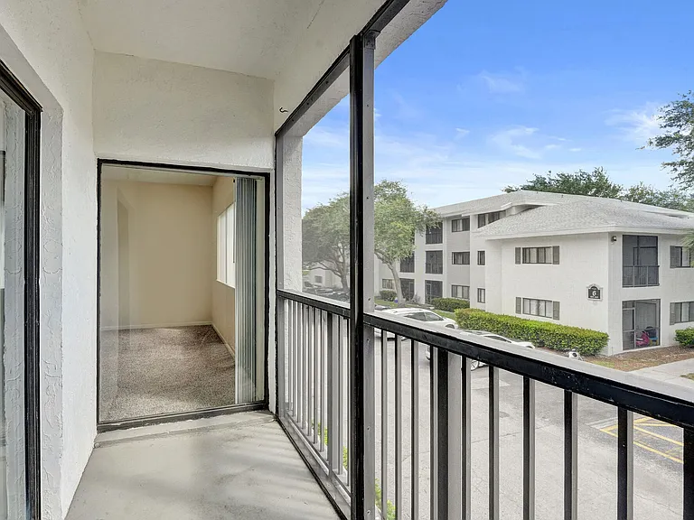 Marina Oaks LLC — Photo 1