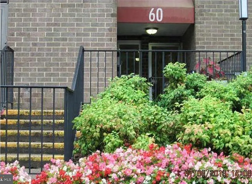 60 S Van Dorn St #502
