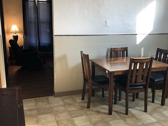 2nd image of 422 Busti Ave APT 1