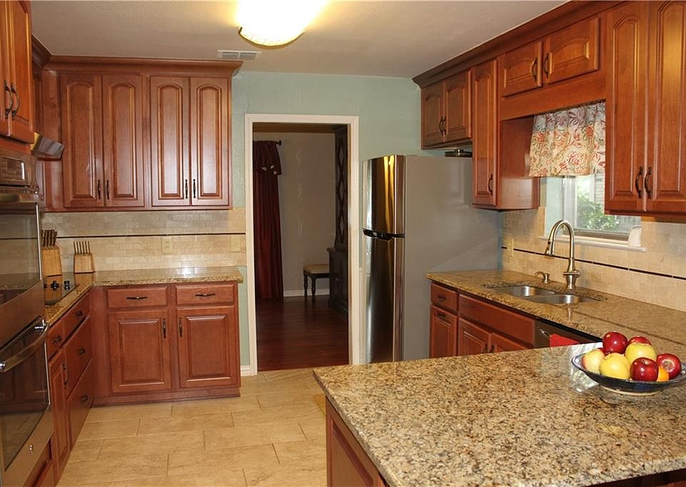 1st image of 6801 Toledo Ct
