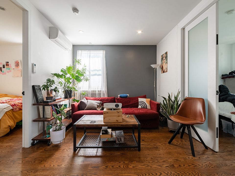 1st image of 161 Winthrop St #4R