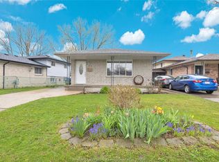 1616 Courtland Cres, Windsor, ON N8T 3K6