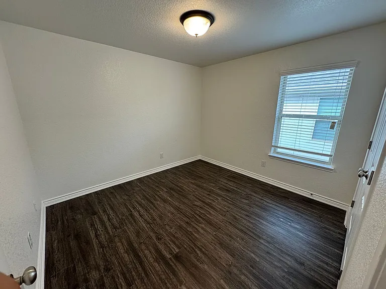1417 Jasper Garden Ct — Photo 15