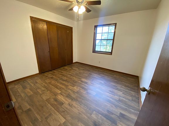 3rd image of 307 Avenue B