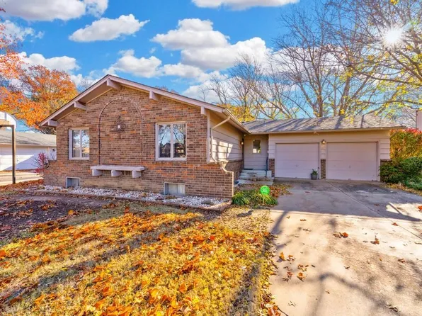 810 S Eastmoor St, Wichita, KS 67207