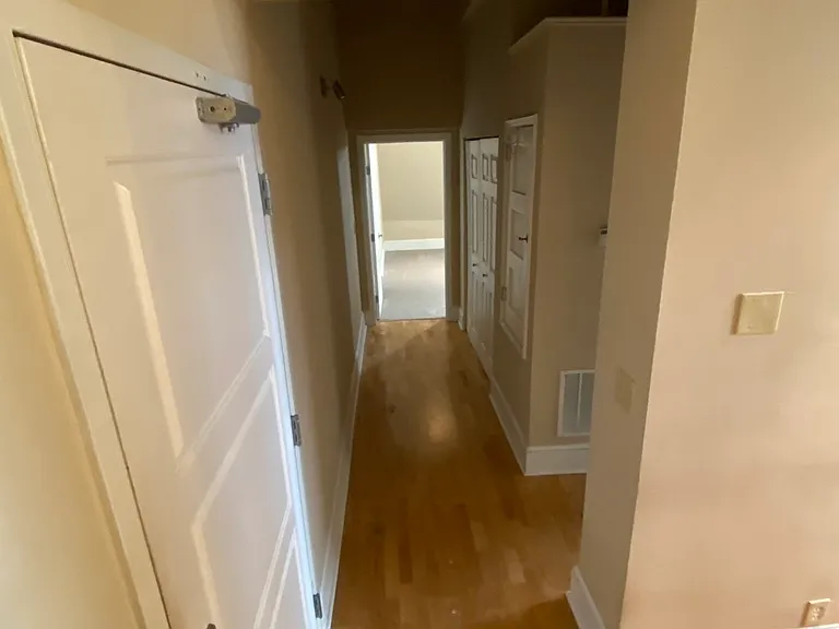 803 E 6th St #501 — Photo 5