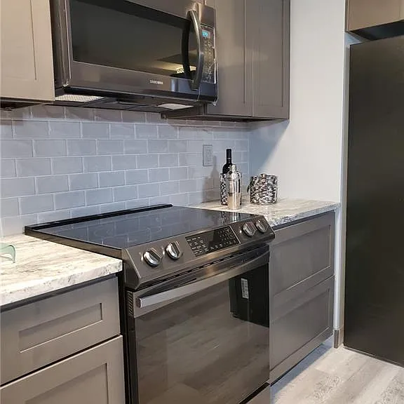 11820 Edgewater Dr #417 — Photo 5
