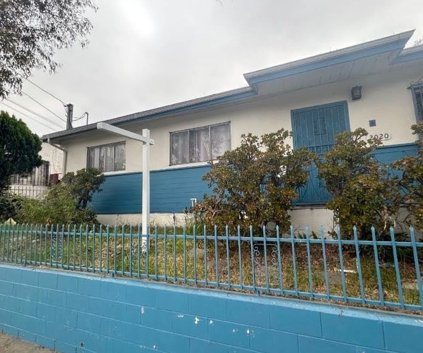 1st image of 2020 Thomas St