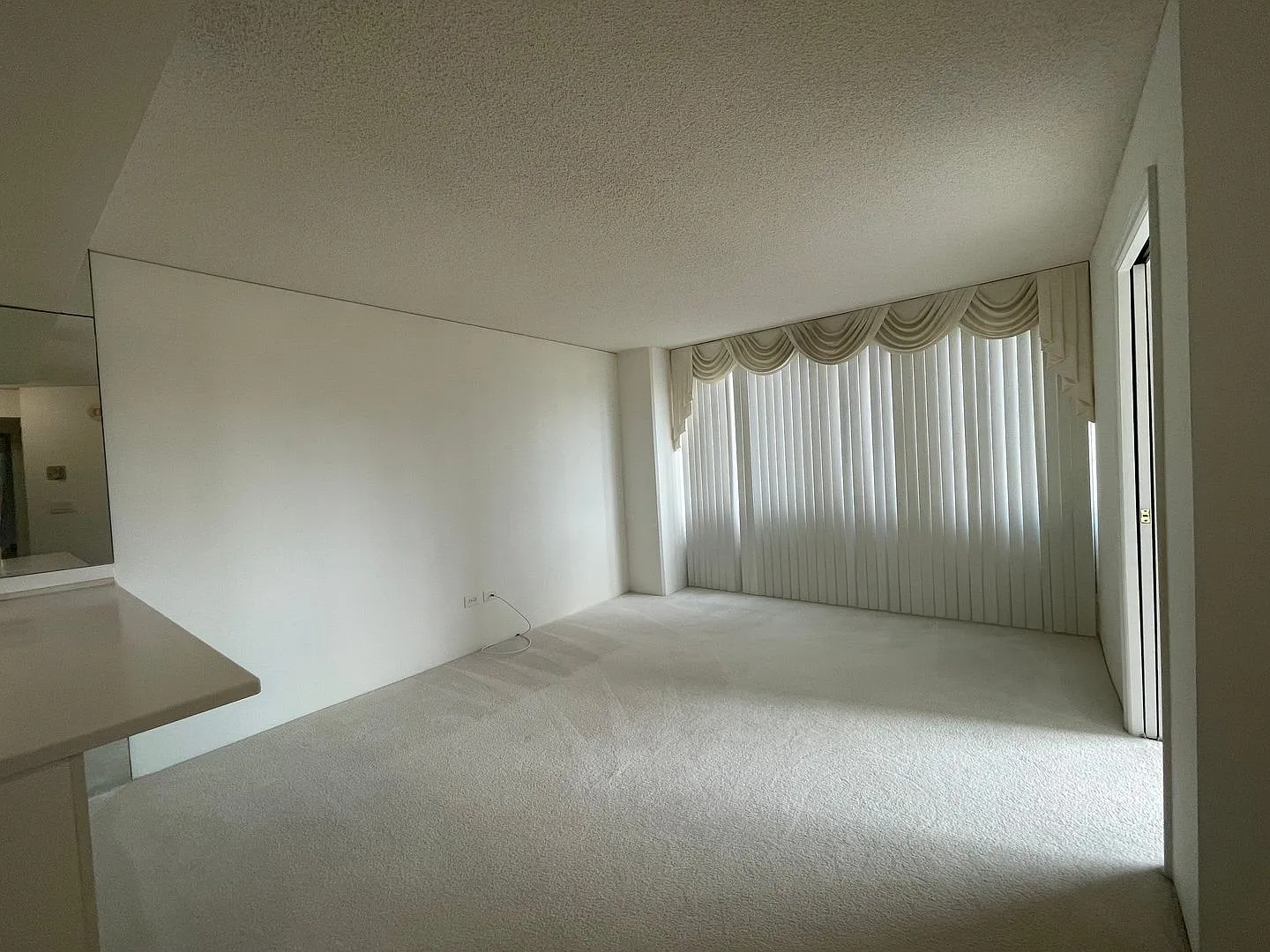 Independent Senior Living 55+, 2br/1ba/1pkg, Utilities Included! — Photo 2