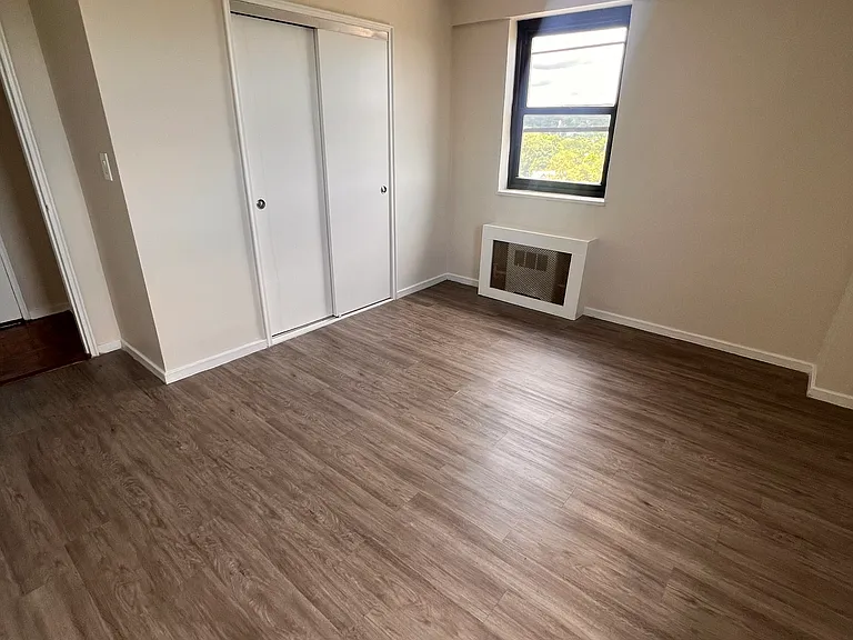 109 Washington St #7 — Photo 6