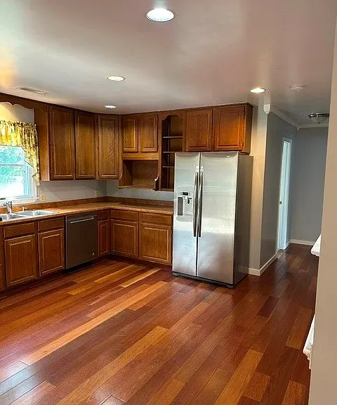 2516 Skeet St — Photo 8